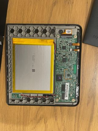 Kobo Libra H2O per parti