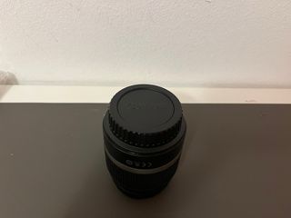 Objetivo Canon EFS 18-55mm IS