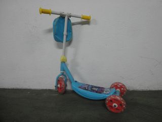 PATINETE MICKEY MOUSE 2-5 AÑOS