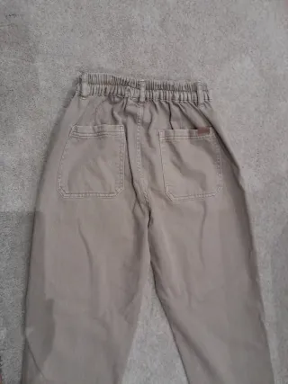 Pantalón Zara niño 12 años beige