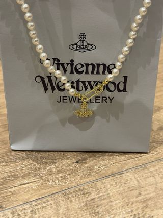 Collar Vivienne Westwood Lucrece Perlas Oro