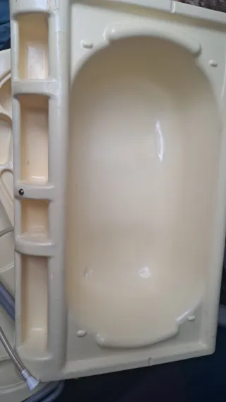 Cambiador y bañera bebé Brevi