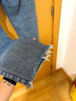 Pantalón tejano Stradivarius