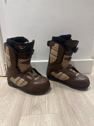 Botas Vans Snowboard Encore Marrón Beige