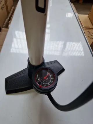 Inflador BICICLETA con manometro bici  TALLER