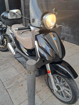 Piaggio Beverly Tourer 125cc 2008
