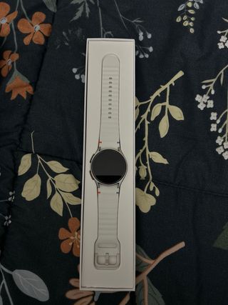 Samsung Galaxy Watch 7 sin usar
