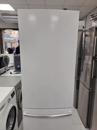 ◇Nevera haier 190.centímetros◇