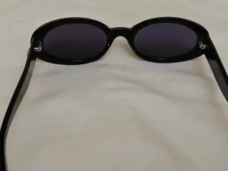 Gafas de sol Gucci montura ovalada