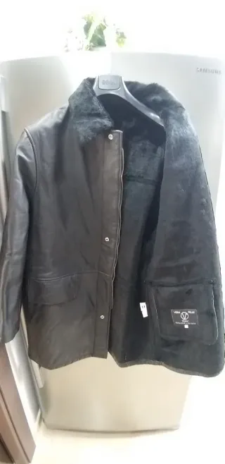 Giaccone in pelle nero taglia M