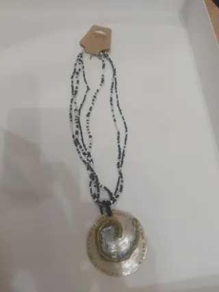 Collana con ciondolo a spirale