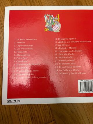 25 libros los títulos aparecen en la última foto