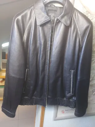 Cazadora Piel Negra Miguel Berbel