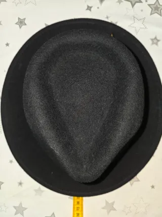 Sombrero Ezzio Negro Talla 58 Ecuador, 100% lana.