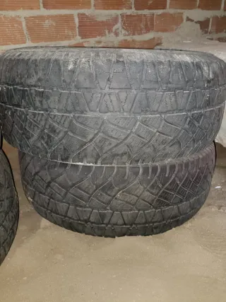 4 Neumáticos Michelin para 4x4 265 60 18