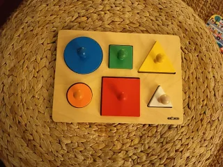 Puzzle de madera formas geométricas