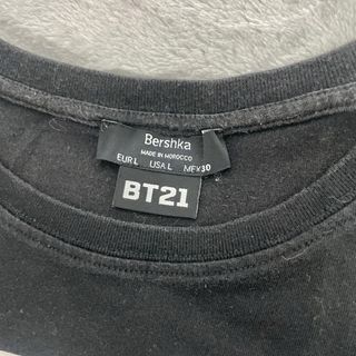 Camiseta Bershka BT21 Talla L