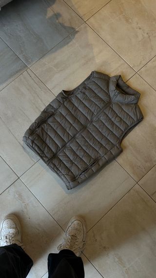 Chaleco Álvaro Moreno Gris