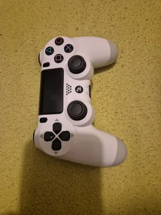 PS4 Pro 1TB Negra / Version 11.00