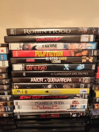 DVDs Películas Variadas. Unifad