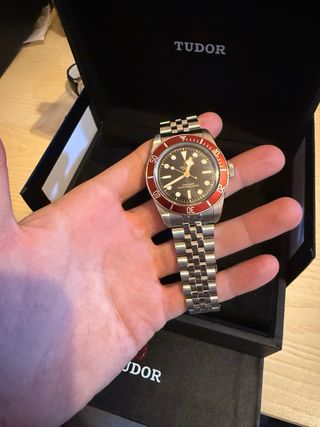Tudor Black Bay Jubilee Rosso Sin Tarjeta Tudor