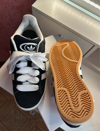 Scarpe Adidas Campus nere e bianche