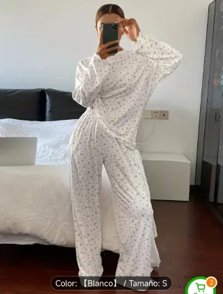 Pijama floral blanco Talla S