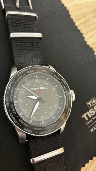 Reloj North Edge MACH Solar Drive