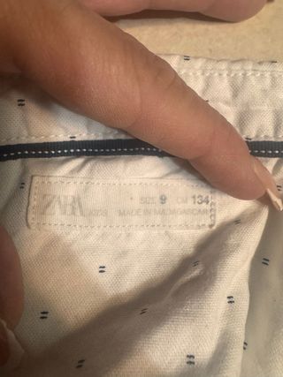 Camisa Zara blanca con puntos