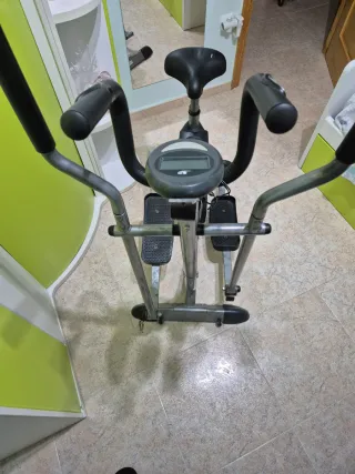 Bicicleta Estática Negra