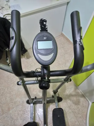 Bicicleta Estática Negra