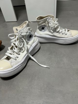 Zapatillas Converse plataforma beige/blancas