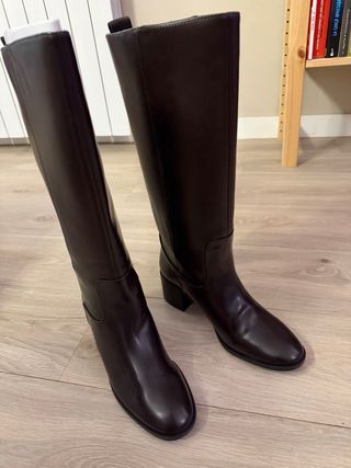 Botas altas de piel marrones Talla 40
