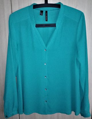 Blusa talla M (38-40) nueva sin estrenar