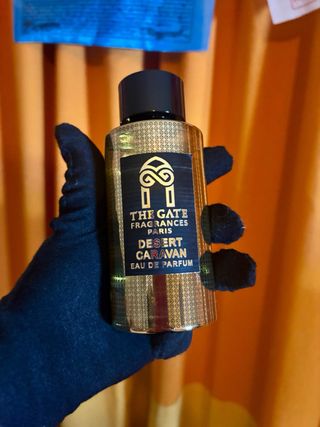 The Gate/ Desert caravan Coleccion privada