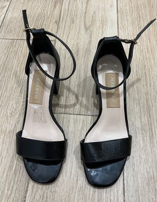 Tacones negros MARYPAZ talla 37