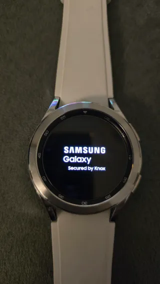 Samsung Galaxy Watch4 Classic Plata/Blanco