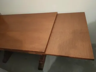 Mesa de roble macizo