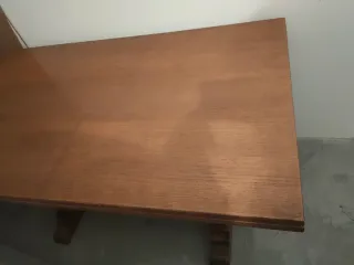 Mesa de roble macizo