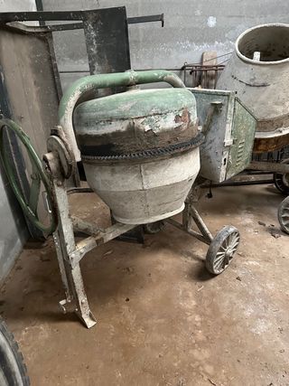 Hormigonera Inhersa Profesional 140 litros