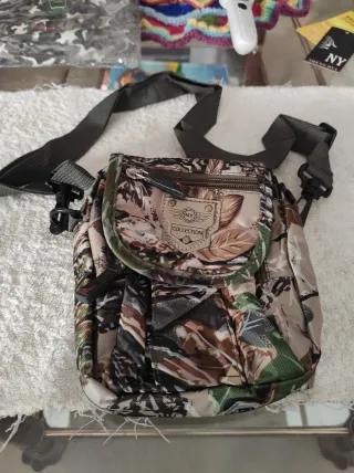 Riñonera Bandolera Camuflaje canadiense NY Collect