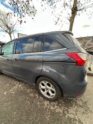 Ford Grand C-MAX 2011