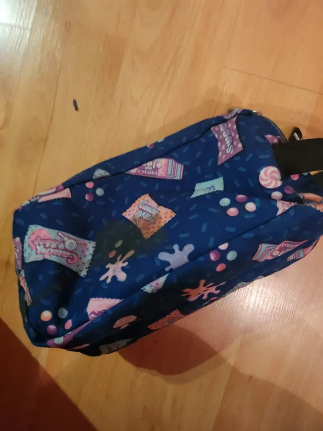 Mochila Totto con ruedas y diseño dulce