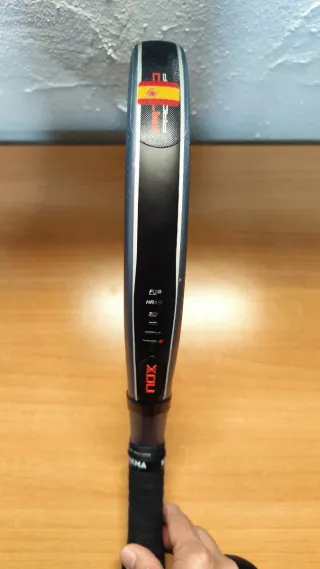 Pala Padel Nox At10 Pro Cup Comfort 2025