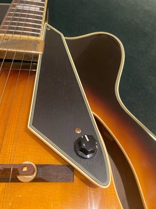 Guitarra Jazz Peerless Monarch Sunburst