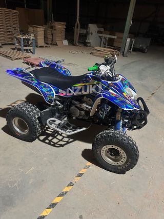 Suzuki LTZ 400