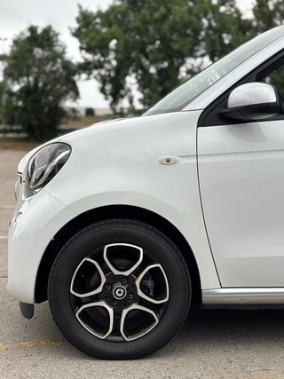 SMART FORFOUR Passion 2015 79.990 km Etiqueta C