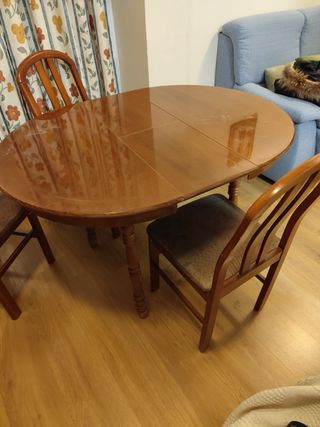 URGE VENTA Mesa redonda extensible de madera