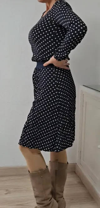 Vestido lunares azul y blanco