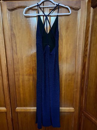 Vestido fiesta azul brillante con apertura